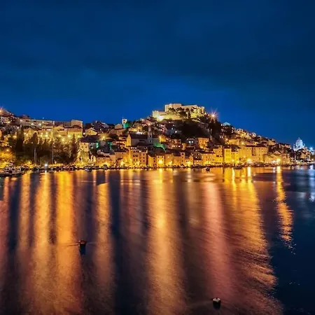 Prelijep Kondominij U Blizini Atrakcija Apartment Sibenik