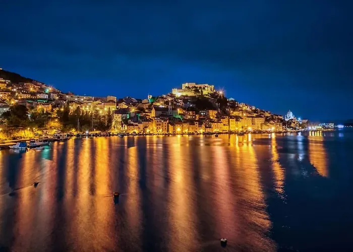 Prelijep Kondominij U Blizini Atrakcija Apartman Sibenik